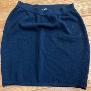 St. John Collection Black Knit Skirt 16